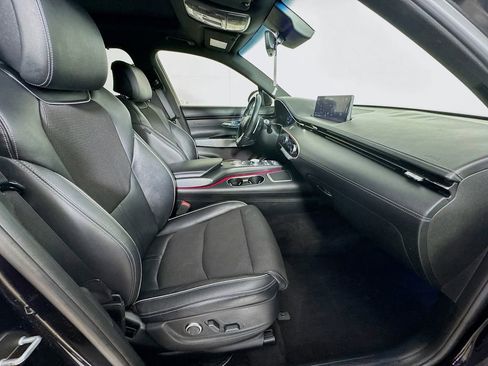 Used 2022 Genesis GV70 2.5T w/ Sport Prestige Package AWD/4WD image 35