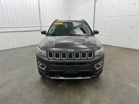 Used 2021 Jeep Compass Limited AWD/4WD image 19