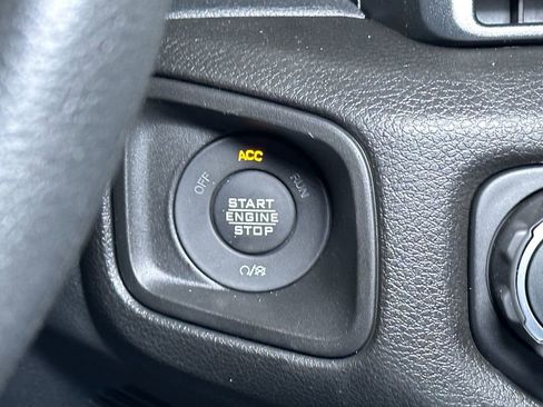 New 2026 Jeep Gladiator Sport image 23