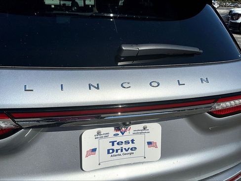 Certified 2023 Lincoln Corsair Reserve w/ Equipment Group 202A image 8