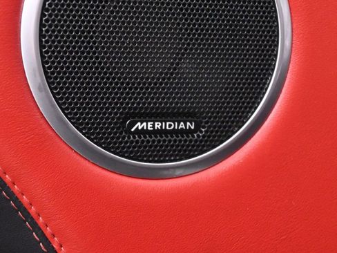 Used 2020 Land Rover Range Rover Sport HST image 38