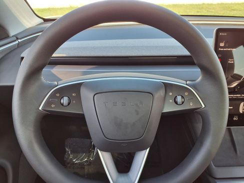 Used 2025 Tesla Model 3 Long Range RWD image 14