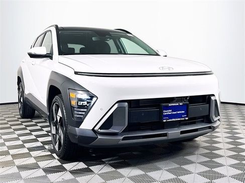 Certified 2025 Hyundai Kona Limited image 10