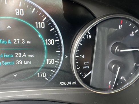 Used 2019 Buick LaCrosse Avenir FWD image 12