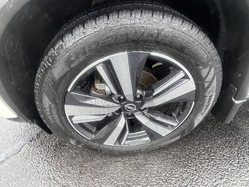 Certified 2023 Nissan Rogue Platinum AWD/4WD image 28
