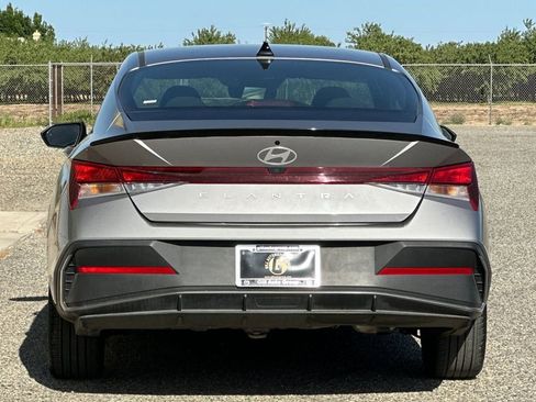 Used 2025 Hyundai Elantra Sport w/ Cargo Package FWD image 5