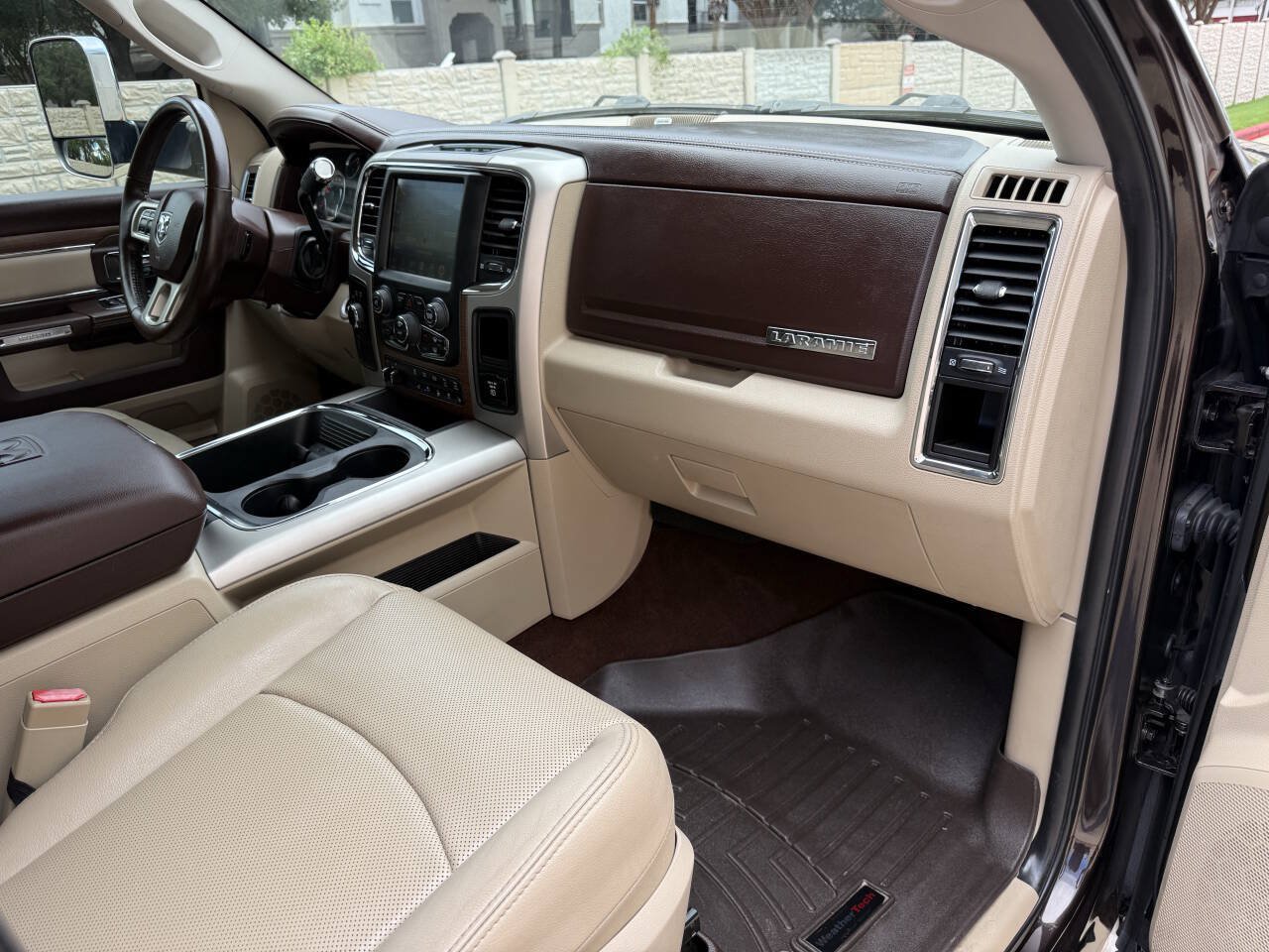Used 2017 RAM 2500 Laramie AWD/4WD image 17