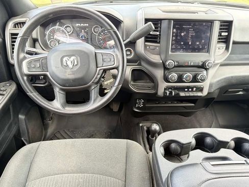 Used 2024 RAM 3500 Tradesman w/ Chrome Appearance Group AWD/4WD image 23