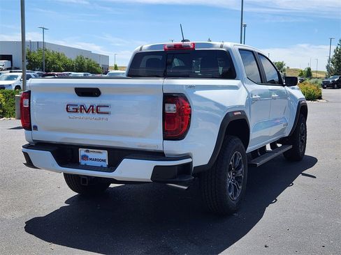 New 2025 GMC Canyon Elevation w/ Convenience Package image 4
