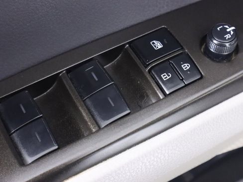 Used 2023 Toyota Camry LE image 25