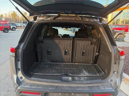 Used 2024 Nissan Pathfinder Rock Creek image 5