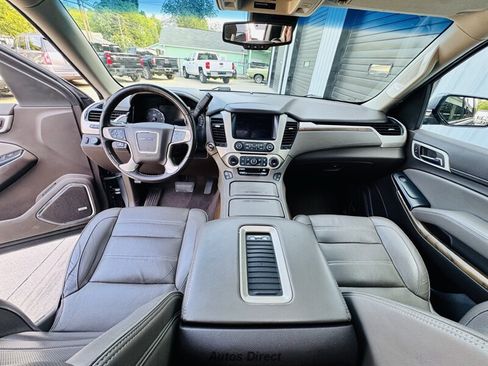 Used 2019 GMC Yukon Denali w/ Denali Ultimate Package RWD image 25