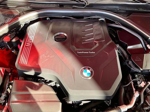 Used 2024 BMW 330i Sedan w/ Convenience Package image 32