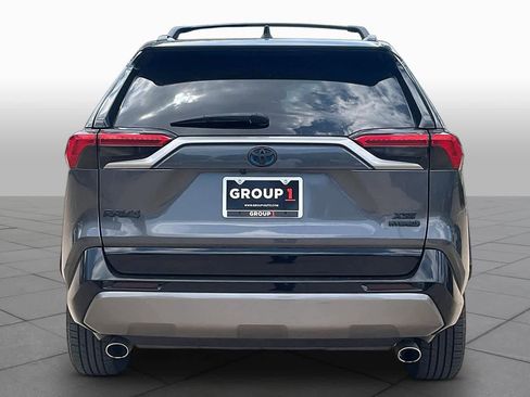 Used 2021 Toyota RAV4 XSE AWD/4WD image 5