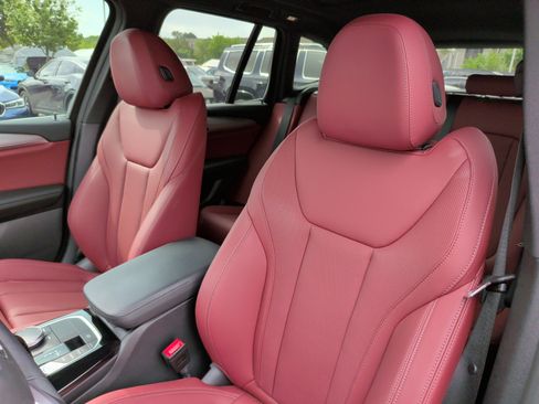 Used 2024 BMW X3 sDrive30i w/ Premium Package image 25