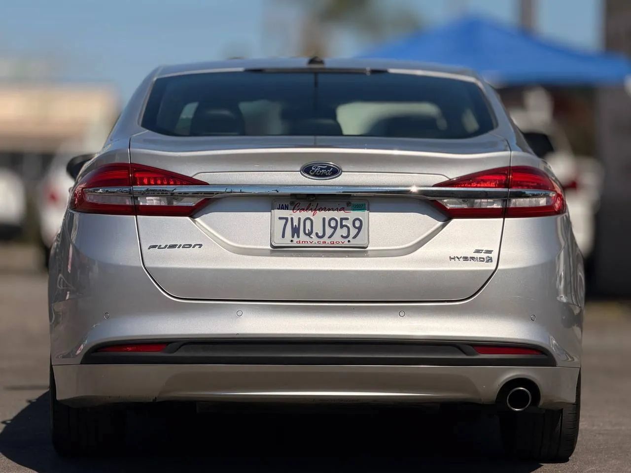 Used 2017 Ford Fusion SE w/ Equipment Group 602A FWD image 15