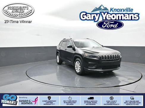 Used 2020 Jeep Cherokee Latitude image 1