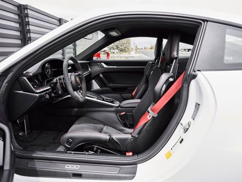 Used 2024 Porsche 911 Turbo S AWD/4WD image 36