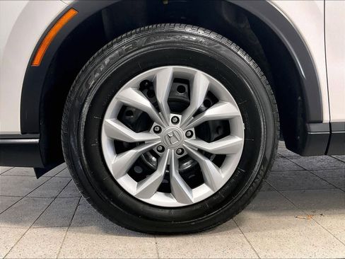 Used 2025 Honda CR-V LX image 7