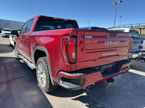 Used 2021 GMC Sierra 1500 Denali w/ Technology Package AWD/4WD image 2