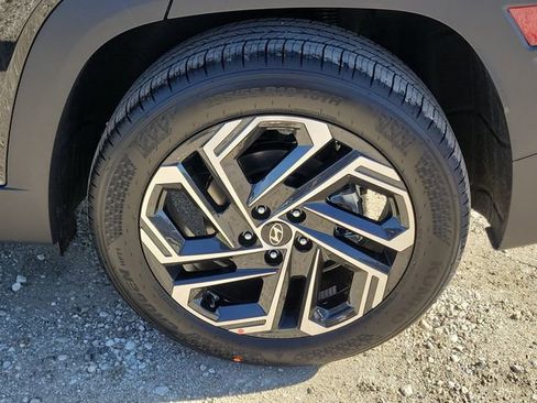 New 2026 Hyundai Tucson Limited image 22