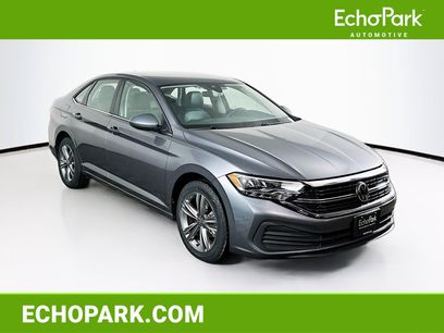 Used 2024 Volkswagen Jetta SE