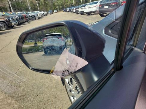 Certified 2025 Toyota Corolla LE image 11