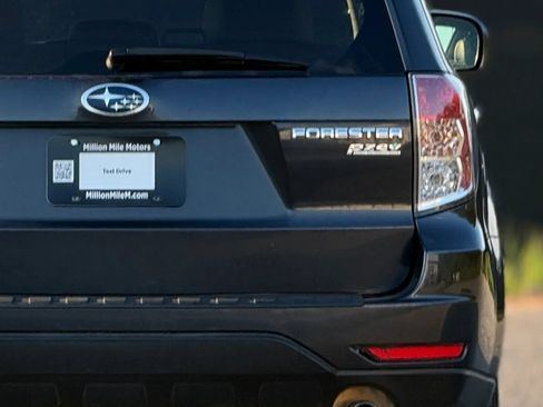 Used 2011 Subaru Forester 2.5X Premium AWD/4WD image 14
