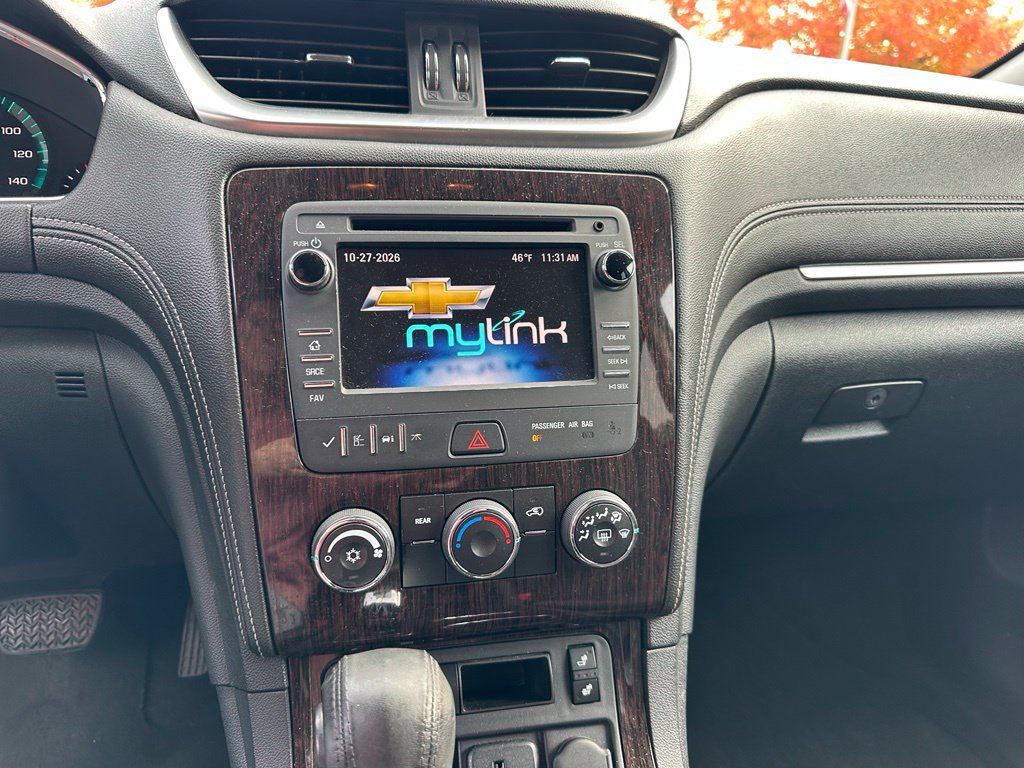 Used 2015 Chevrolet Traverse LT w/ Style and Technology Package AWD/4WD image 14