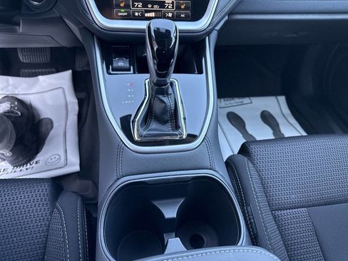 Certified 2025 Subaru Outback Premium w/ Popular Package #1A image 18