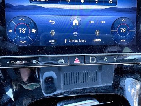 Certified 2025 Mercedes-Benz C 300 4MATIC Sedan image 11