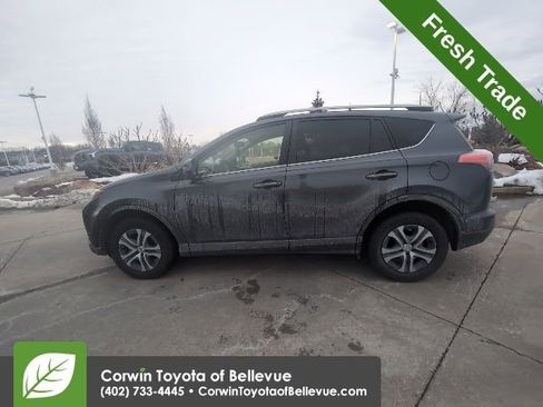 Used 2017 Toyota RAV4 LE w/ Carpet Mat Package image 7