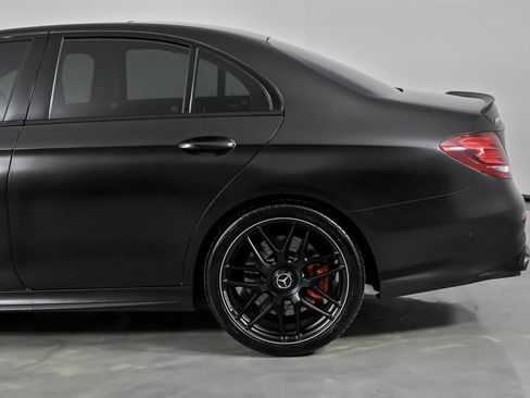 Used 2019 Mercedes-Benz E 63 AMG S image 9