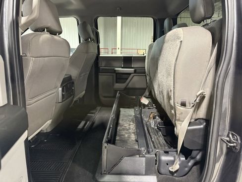 Used 2019 Ford F250 XLT w/ XLT Value Package image 31