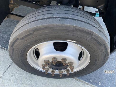 Used 2020 RAM 5500 Tradesman image 16