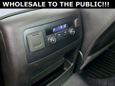 Used 2019 Chevrolet Tahoe LT image 28