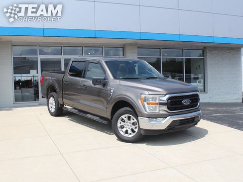 Used 2022 Ford F150 XLT w/ Equipment Group 301A Mid AWD/4WD image 2