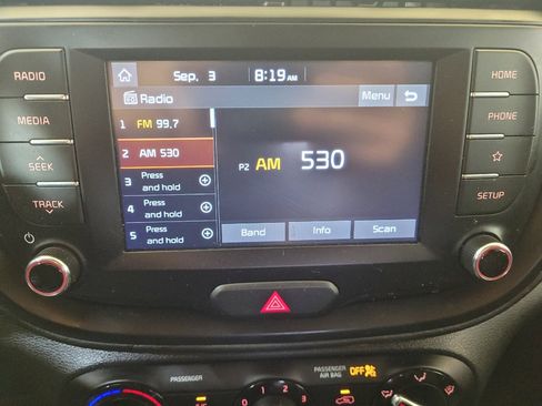 Used 2020 Kia Soul LX FWD image 25