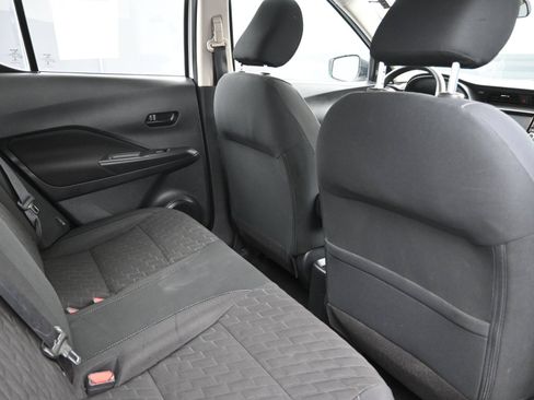 Used 2022 Nissan Kicks S FWD image 24