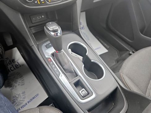 Used 2020 Chevrolet Equinox LT image 26