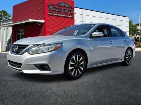 Used 2018 Nissan Altima 2.5 SL image 1