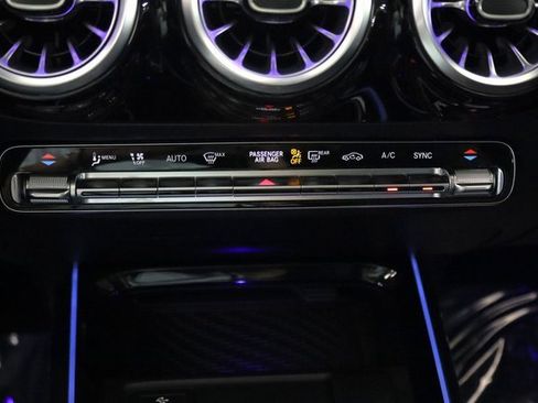 Certified 2025 Mercedes-Benz GLA 250 4MATIC image 25