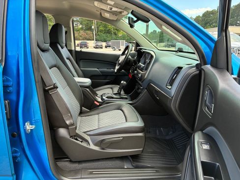 Used 2021 Chevrolet Colorado Z71 AWD/4WD image 16