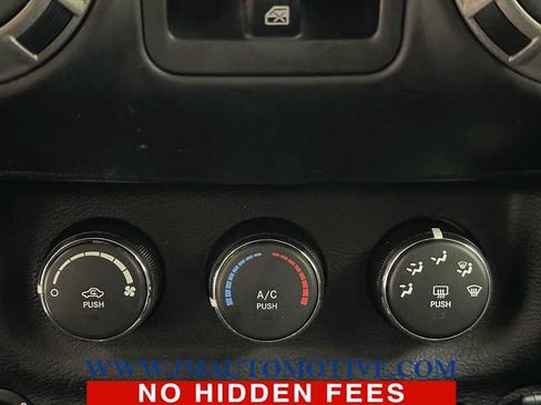 Used 2017 Jeep Wrangler Unlimited Sport w/ Quick Order Package 24S AWD/4WD image 32