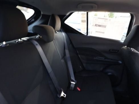 New 2025 Nissan Kicks Play S image 18