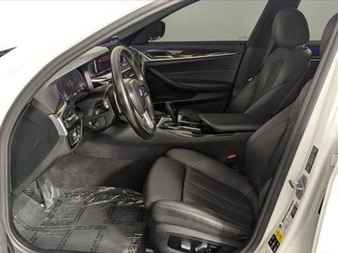 Used 2021 BMW 530i xDrive w/ Convenience Package AWD/4WD image 13