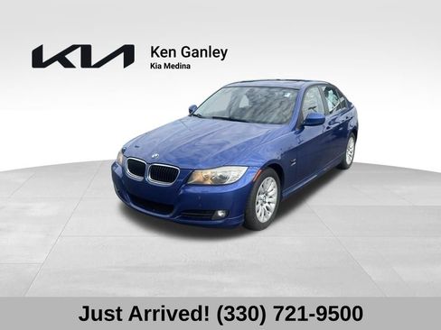 Used 2009 BMW 328i xDrive Sedan AWD/4WD image 1
