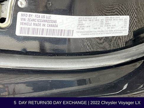 Used 2022 Chrysler Voyager LX FWD image 36