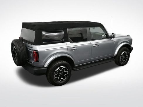 Used 2024 Ford Bronco Outer Banks image 20