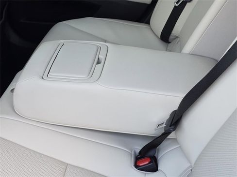 New 2025 Lexus ES 350 w/ Premium Package image 10